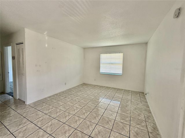 733 MICHIGAN COURT 4, St Cloud, FL 34769