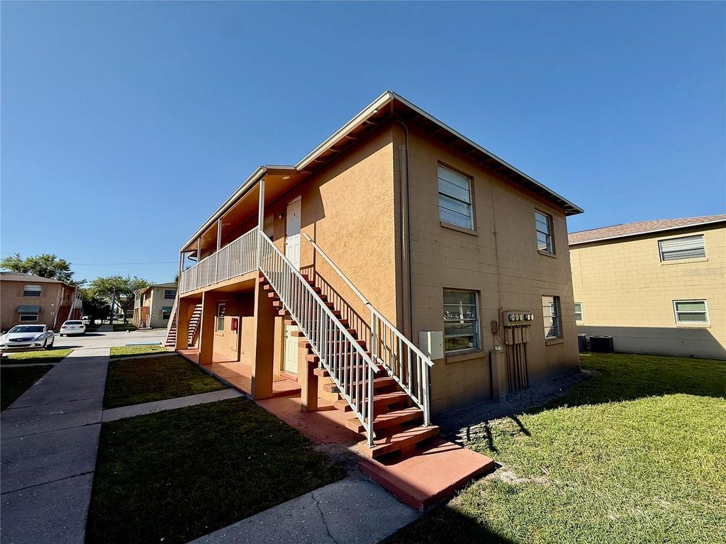 733 MICHIGAN COURT 4, St Cloud, FL 34769