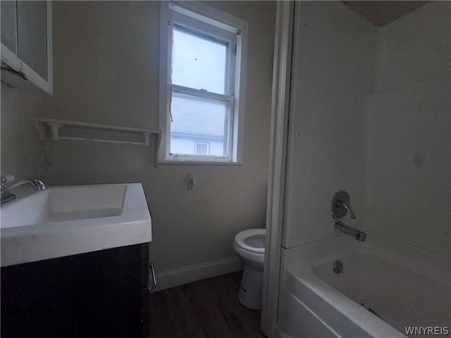 2236 Niagara Avenue, Niagara Falls, NY 14305