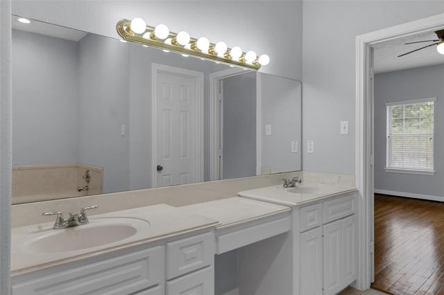 341 W 23rd Street, Houston, TX 77008