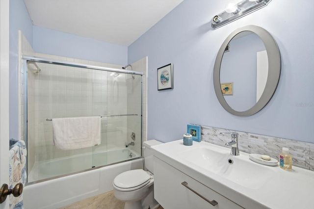 169 PINEHURST DRIVE 169, Bradenton, FL 34210