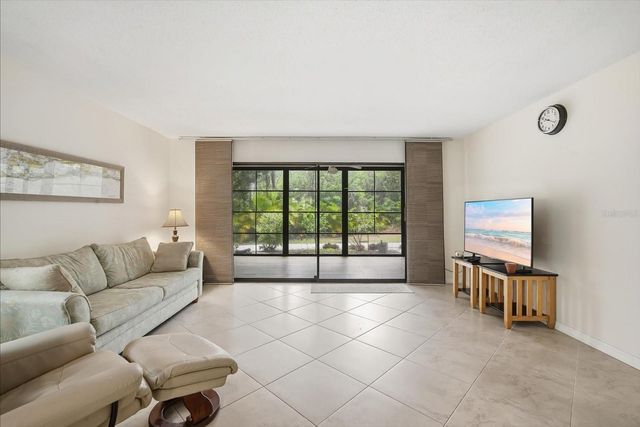 169 PINEHURST DRIVE 169, Bradenton, FL 34210