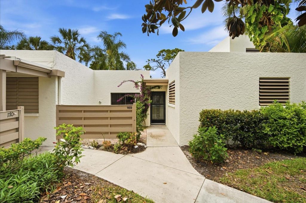 169 PINEHURST DRIVE 169, Bradenton, FL 34210