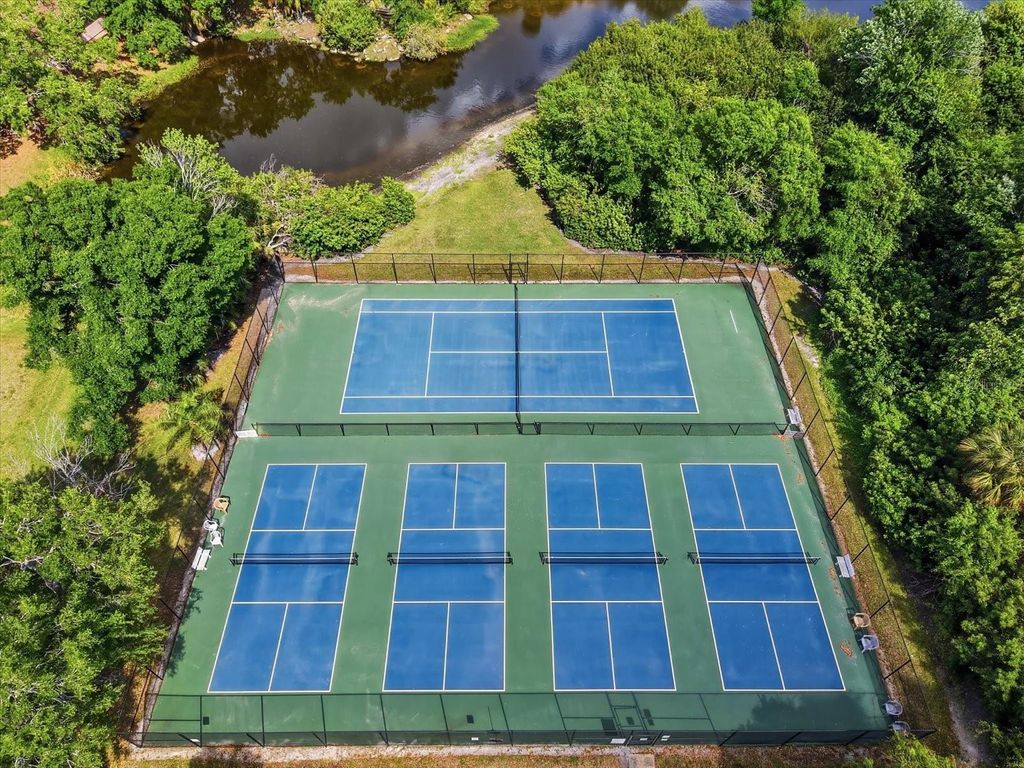 Image 28 of property listing at 169 PINEHURST DRIVE 169, Bradenton, FL 34210