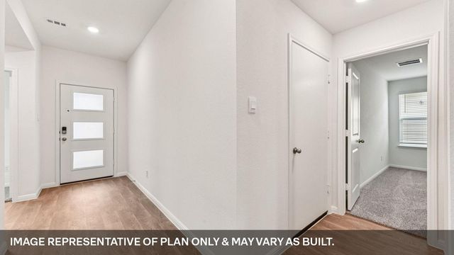 580 Globe Mallow CIR, Kyle, TX 78640