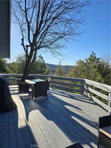 1446 Sequoia, Lake Arrowhead, CA 92352