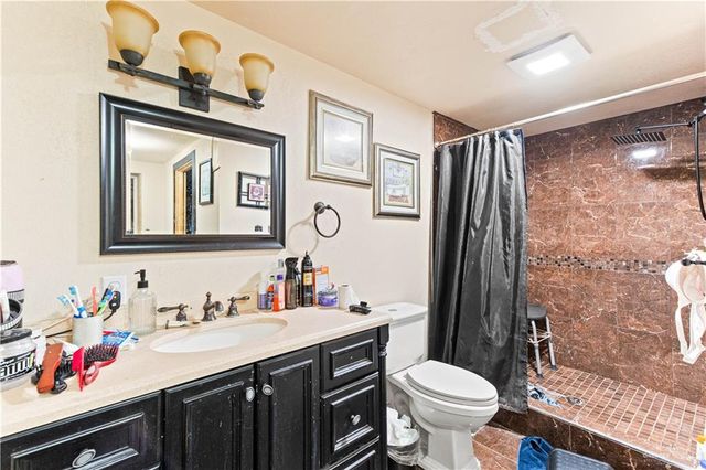 564 N La Paloma Street, Rio Grande City, TX 78582