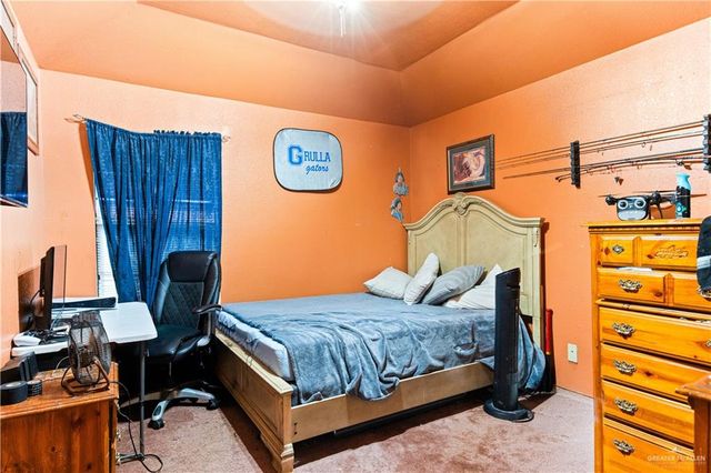 564 N La Paloma Street, Rio Grande City, TX 78582
