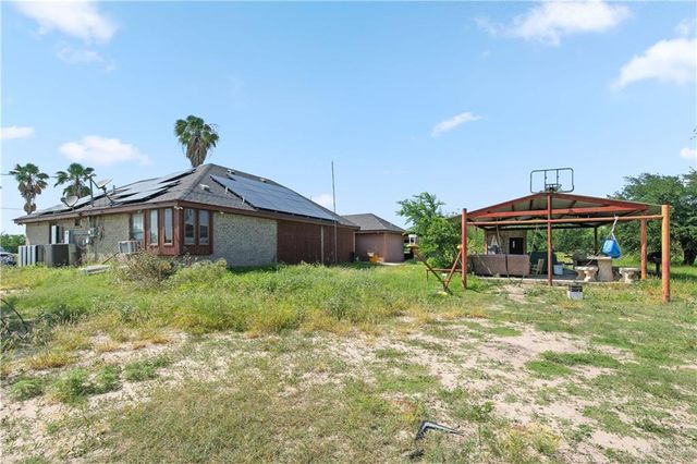 564 N La Paloma Street, Rio Grande City, TX 78582