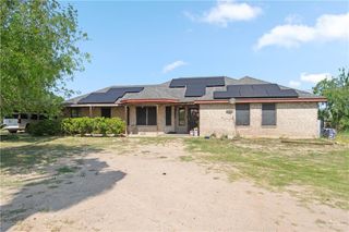 564 N La Paloma Street, Rio Grande City, TX 78582