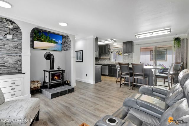 4131 W 72nd Avenue, Anchorage, AK 99502