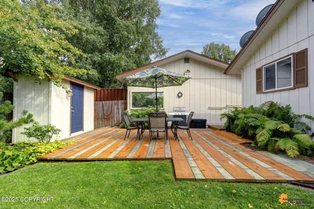 4131 W 72nd Avenue, Anchorage, AK 99502