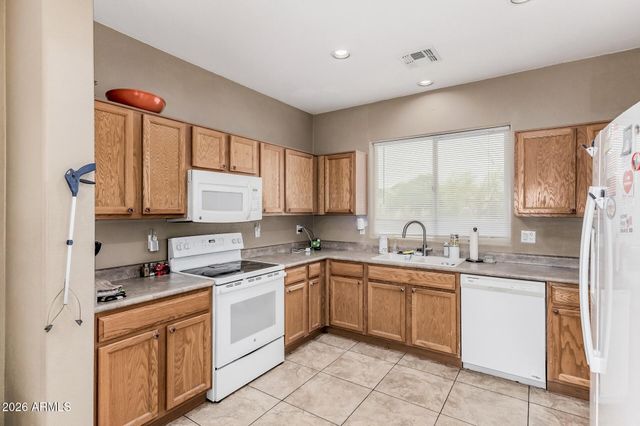 10652 E SECOND WATER Trail, Gold Canyon, AZ 85118