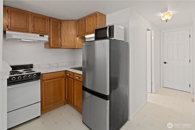2659 S East Camano Drive, Camano Island, WA 98282