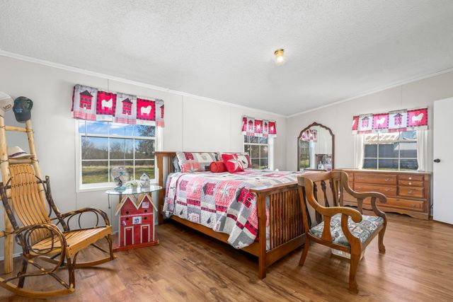 15180 S 1453 Road, Stockton, MO 65785