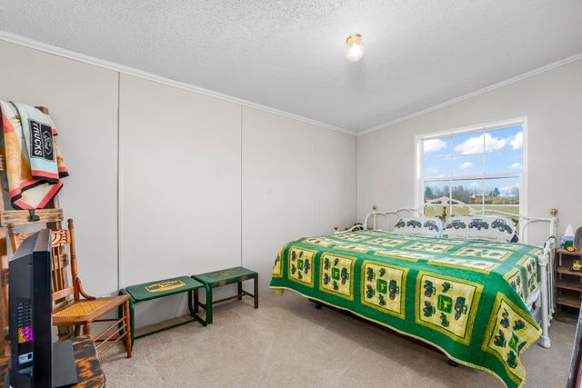 15180 S 1453 Road, Stockton, MO 65785