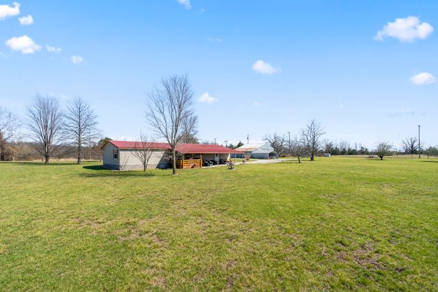 15180 S 1453 Road, Stockton, MO 65785