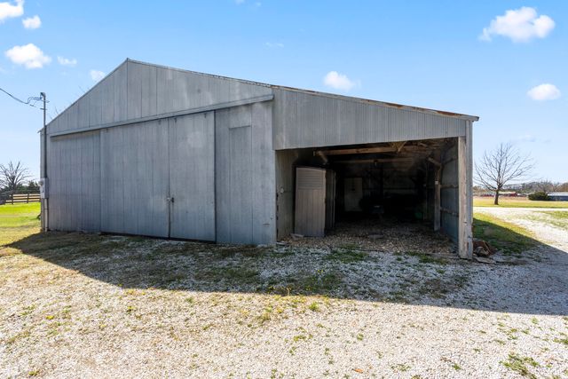 15180 S 1453 Road, Stockton, MO 65785