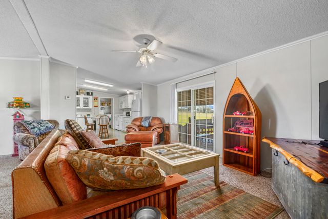 15180 S 1453 Road, Stockton, MO 65785