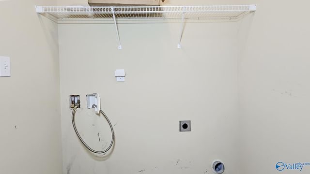 102 Compass Hill Circle, Toney, AL 35773