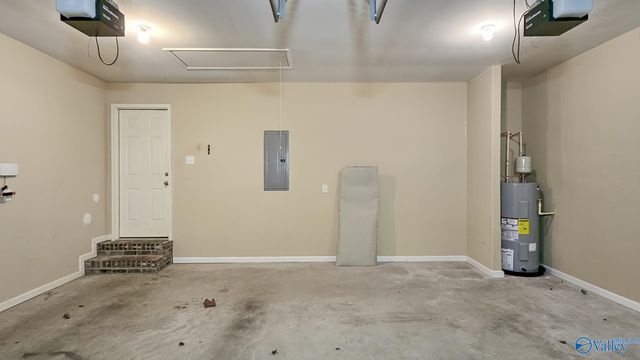 102 Compass Hill Circle, Toney, AL 35773