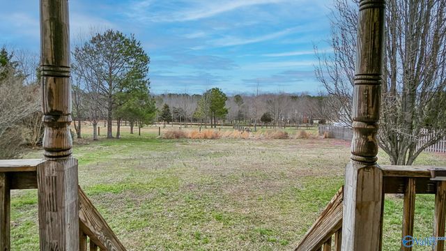 102 Compass Hill Circle, Toney, AL 35773
