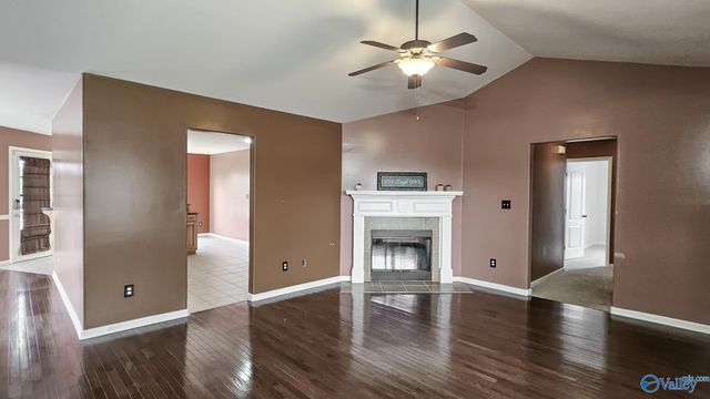 102 Compass Hill Circle, Toney, AL 35773