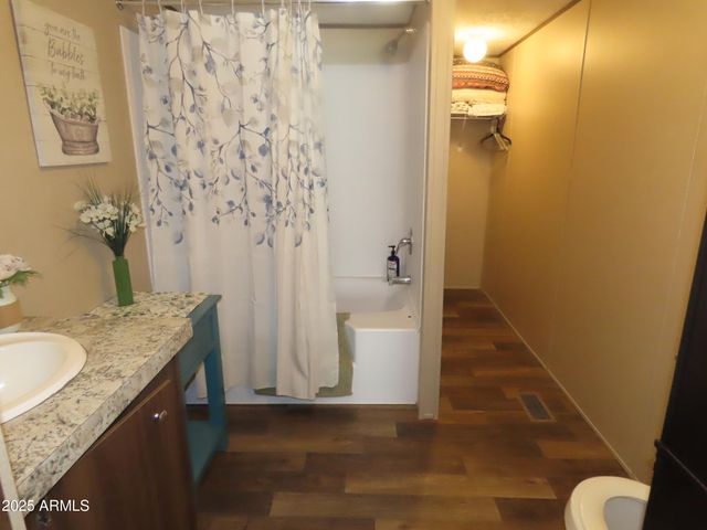 1044 S WESTERN Avenue, Superior, AZ 85173