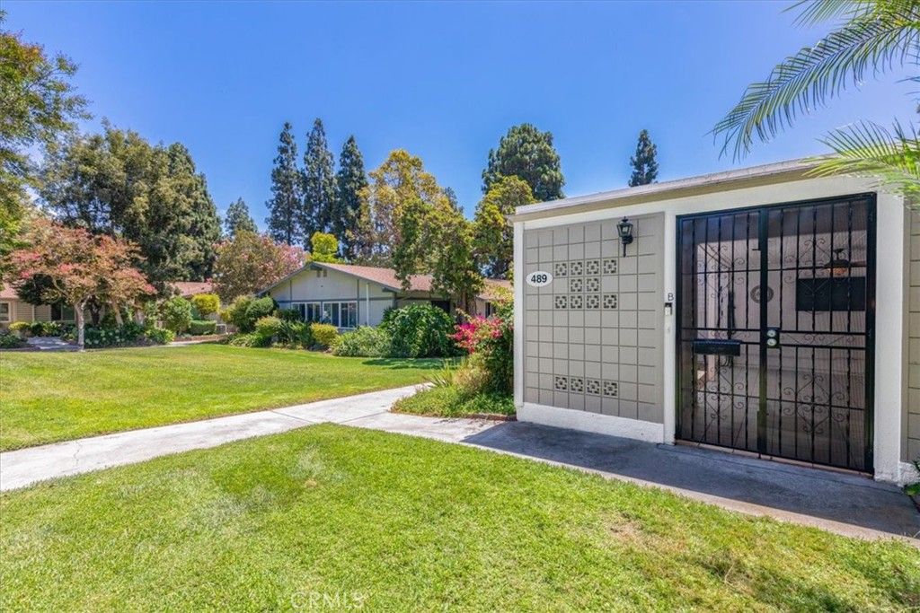 489 Callie Cadiz B, Laguna Woods, CA 92637 — exterior
