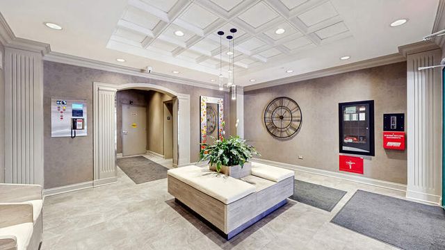 750 Pearson Street 808, Des Plaines, IL 60016