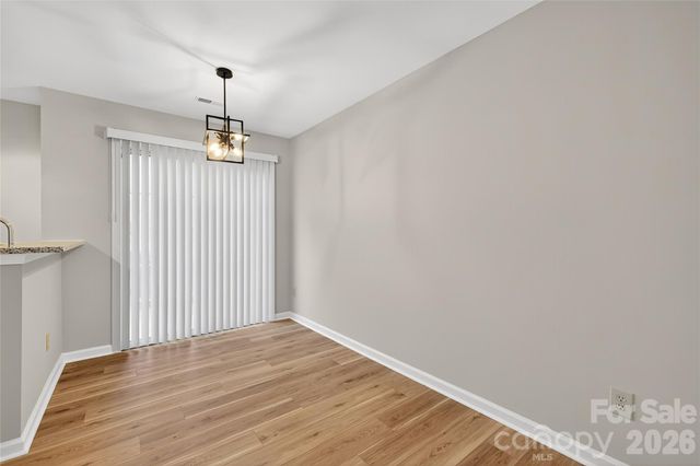 6407 Windsor Gate Lane, Charlotte, NC 28215