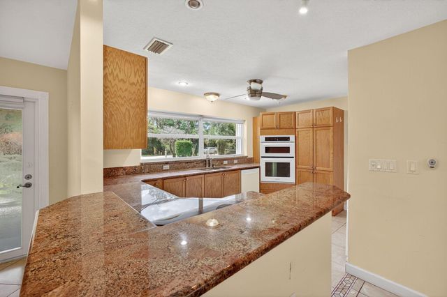 5071 SE Great Pocket Trail, Stuart, FL 34997