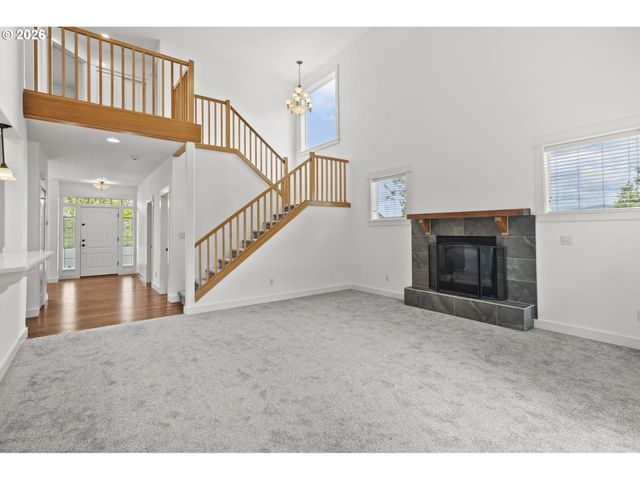 4054 FOREST VIEW Dr, Washougal, WA 98671