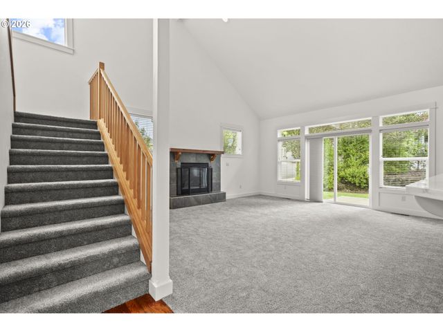 4054 FOREST VIEW Dr, Washougal, WA 98671