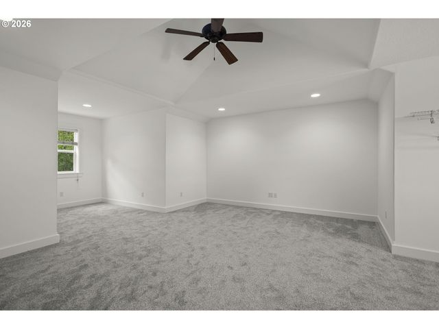 4054 FOREST VIEW Dr, Washougal, WA 98671