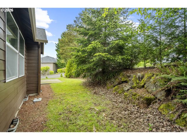 4054 FOREST VIEW Dr, Washougal, WA 98671