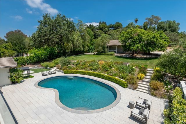 5460 ROUND MEADOW, Hidden Hills, CA 91302