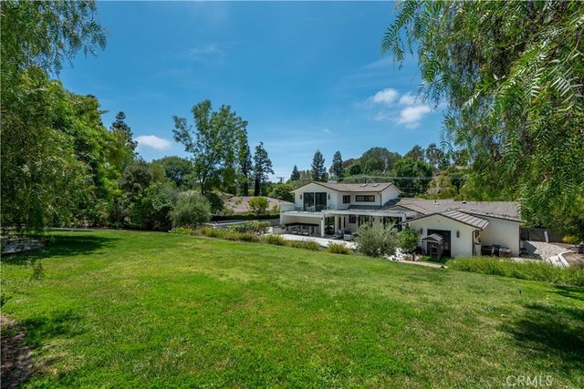 5460 ROUND MEADOW, Hidden Hills, CA 91302