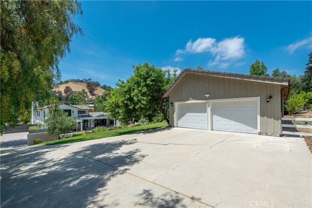 5460 ROUND MEADOW, Hidden Hills, CA 91302