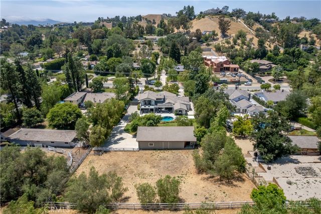 5460 ROUND MEADOW, Hidden Hills, CA 91302