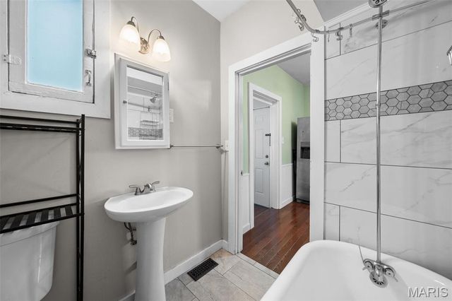 328 Franklin Street, St Charles, MO 63301