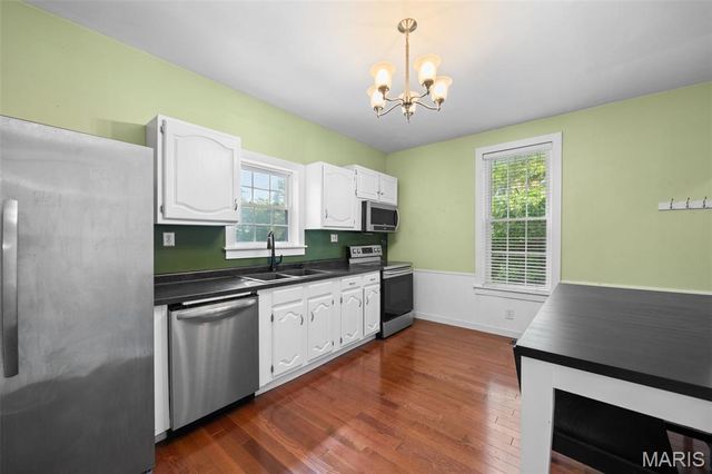 328 Franklin Street, St Charles, MO 63301