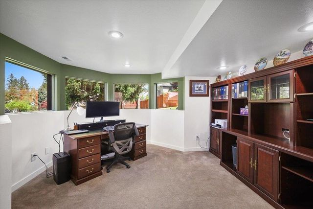 2107 S Scenic Blvd, Spokane, WA 99224