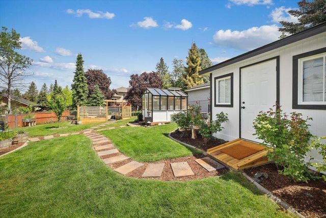 2107 S Scenic Blvd, Spokane, WA 99224