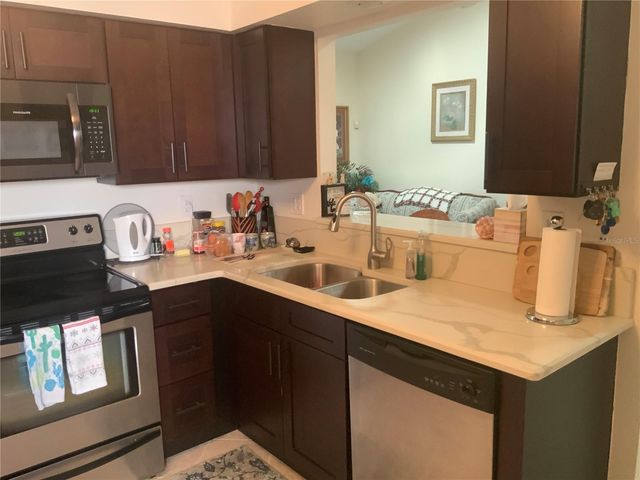 4005 MERMOOR DRIVE, Palm Harbor, FL 34685