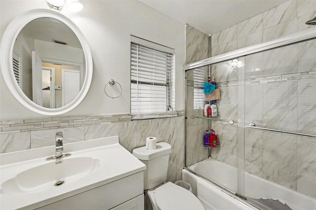 106 S MAYWOOD AVENUE, Clearwater, FL 33765