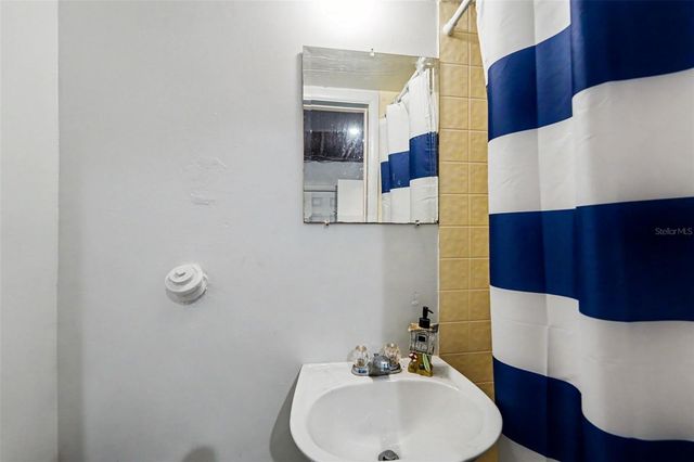 106 S MAYWOOD AVENUE, Clearwater, FL 33765
