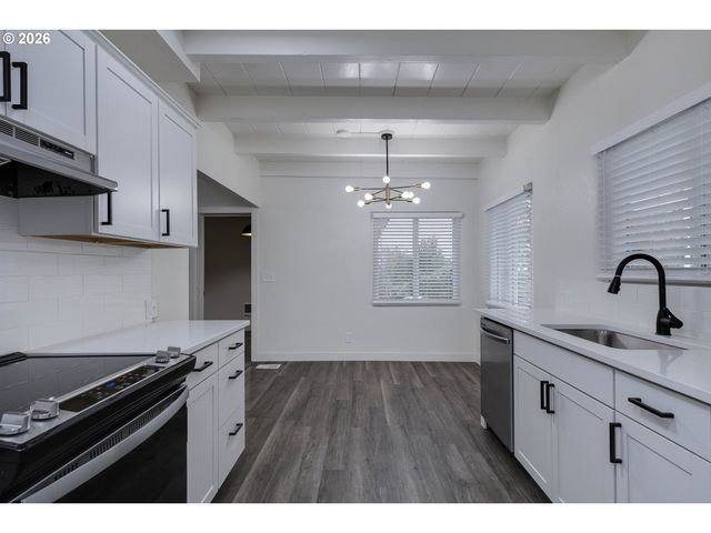 550 Nw 5TH Ave, Camas, WA 98607