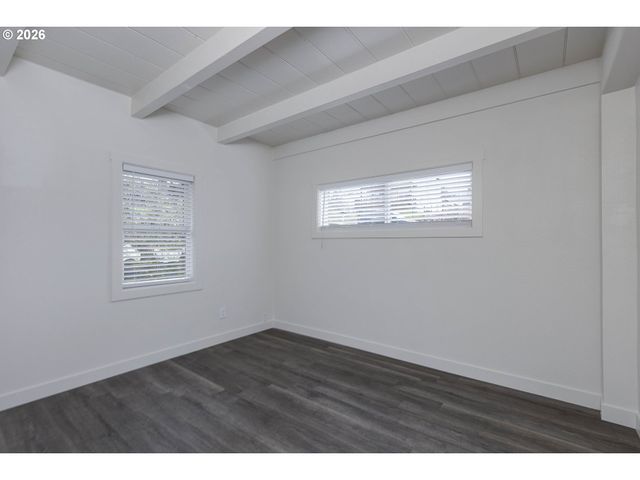 550 Nw 5TH Ave, Camas, WA 98607