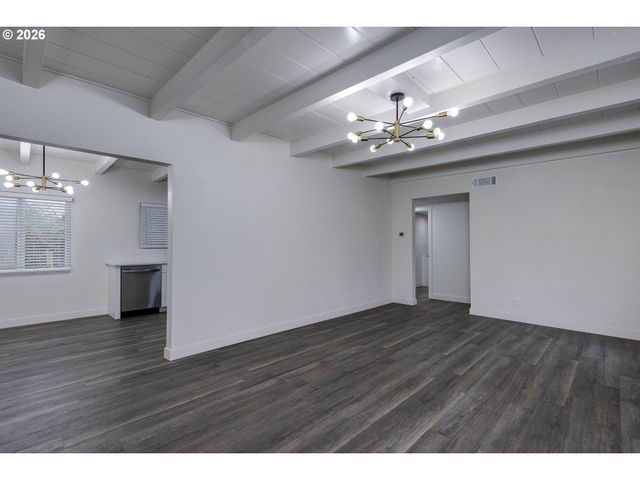 550 Nw 5TH Ave, Camas, WA 98607